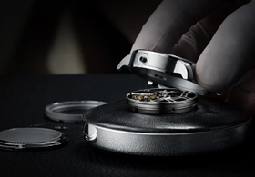 南京宝齐莱手表抛光翻新服务-全表超声波清洗+外观美容